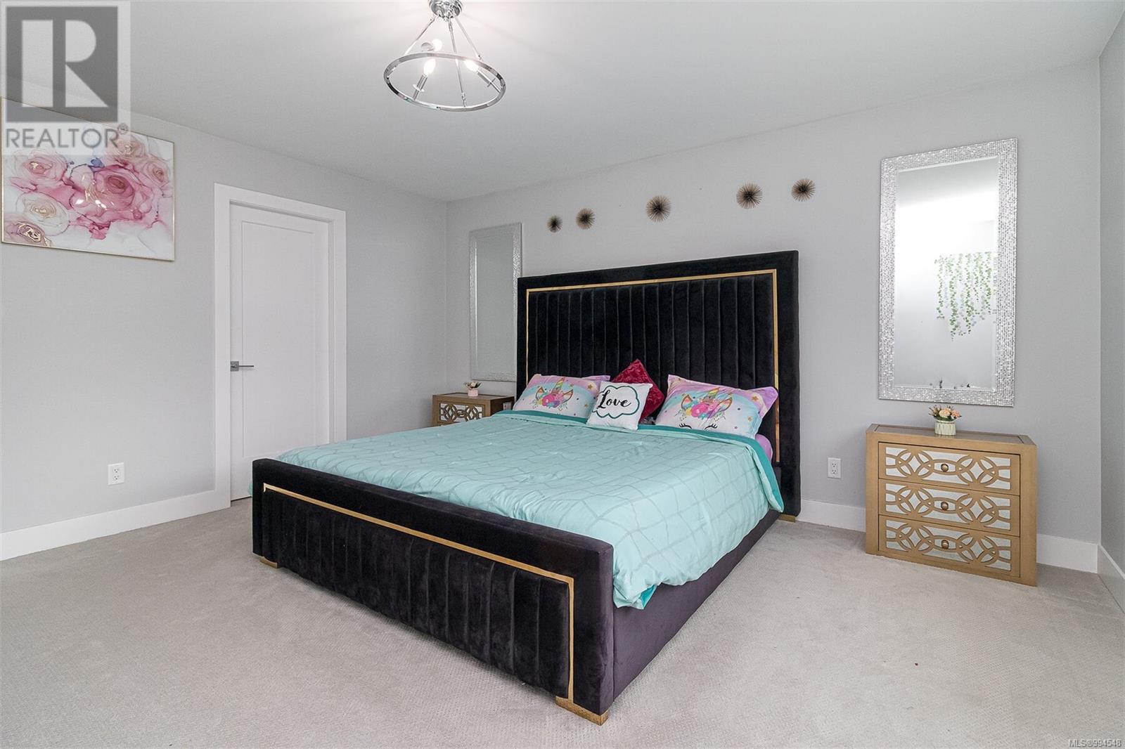 2815 Meridian Ave, Langford real estate listing 994548 for sale