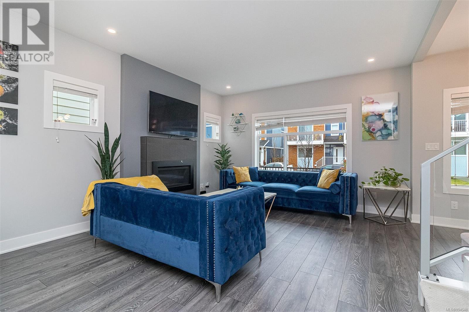 2815 Meridian Ave, Langford real estate listing 994548 for sale