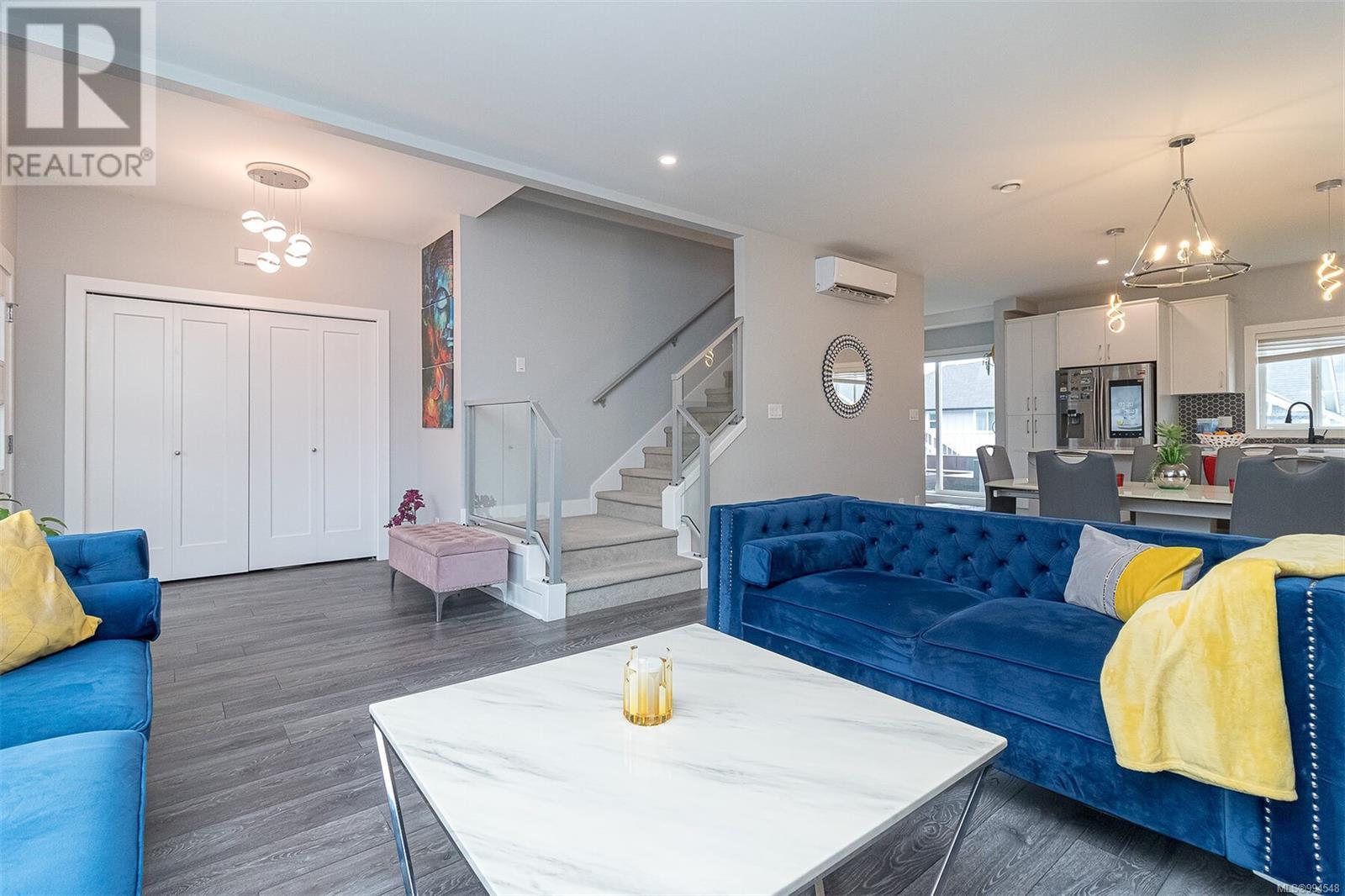 2815 Meridian Ave, Langford real estate listing 994548 for sale