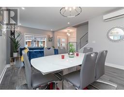 2815 Meridian Ave, Langford property photo listing 994548 for sale