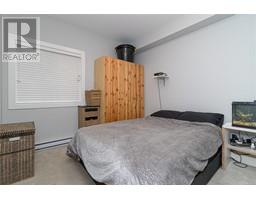 2815 Meridian Ave, Langford property photo listing 994548 for sale