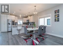2815 Meridian Ave, Langford property photo listing 994548 for sale