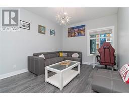 2815 Meridian Ave, Langford property photo listing 994548 for sale