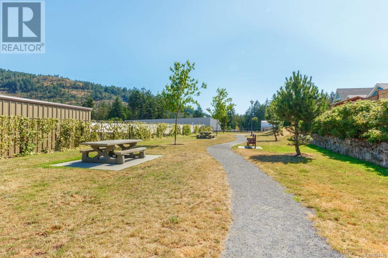 2815 Meridian Ave, Langford real estate listing 994548 for sale