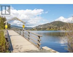2815 Meridian Ave, Langford property photo listing 994548 for sale