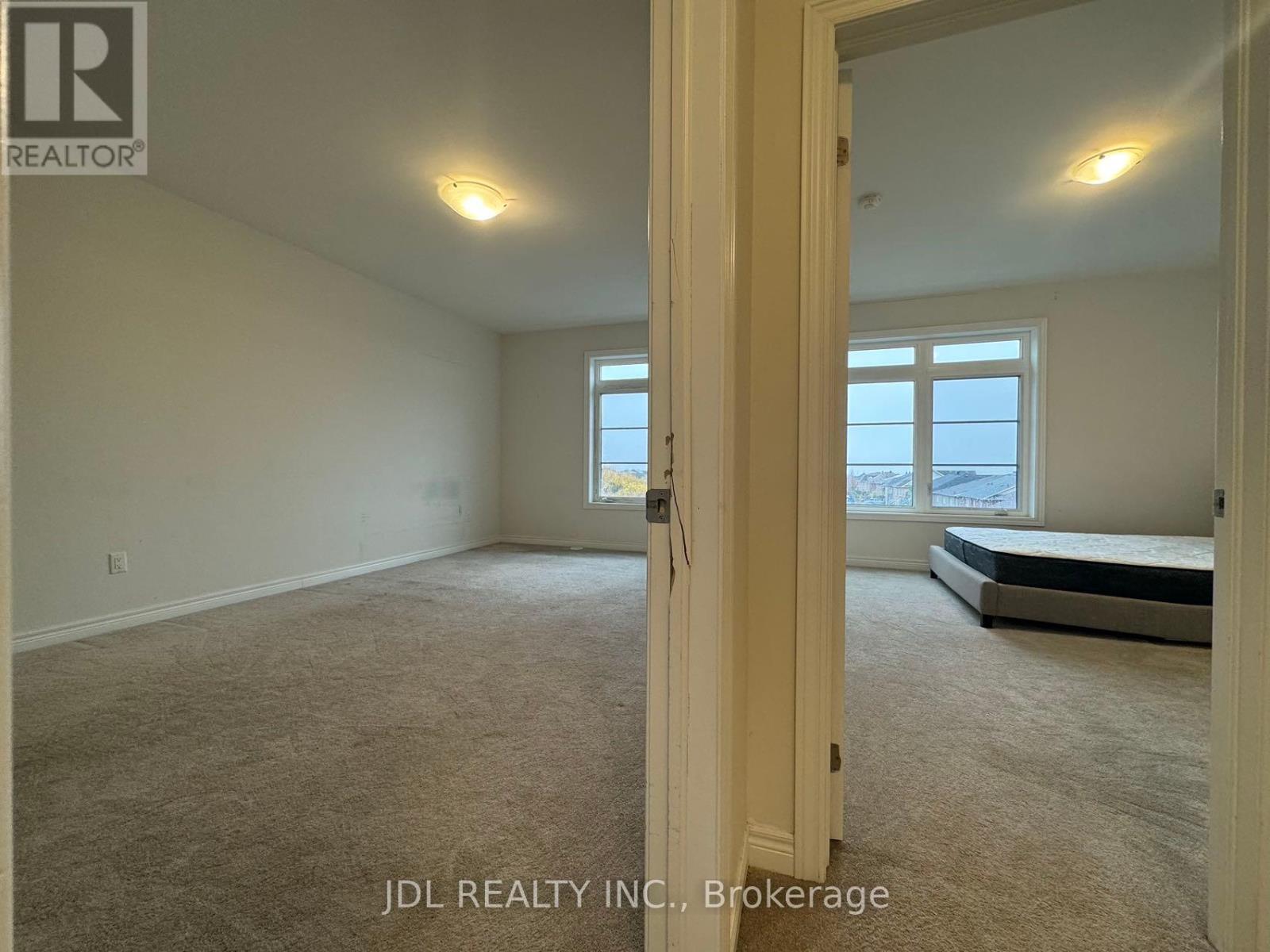 83 Luzon Avenue, Markham, Ontario  L6B 1N7 - Photo 13 - N12079815