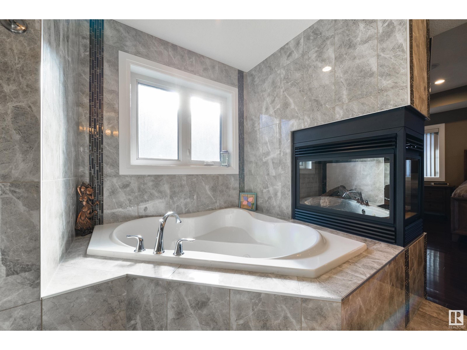6111 56 Av, Beaumont, Alberta  T4X 0H3 - Photo 41 - E4430655