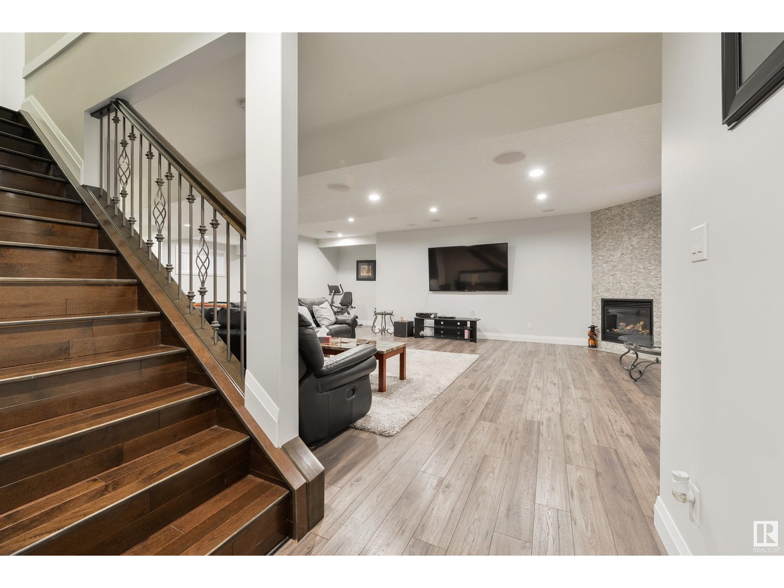 6111 56 Av, Beaumont, Alberta  T4X 0H3 - Photo 42 - E4430655
