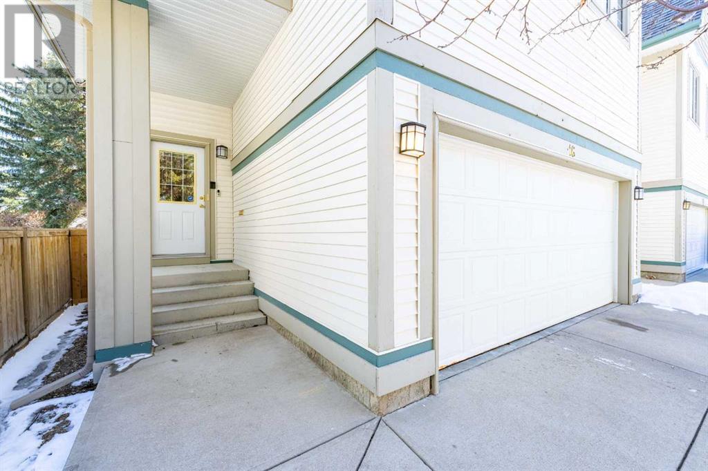 Property at 16 Varsity Estates Gardens NW image 5