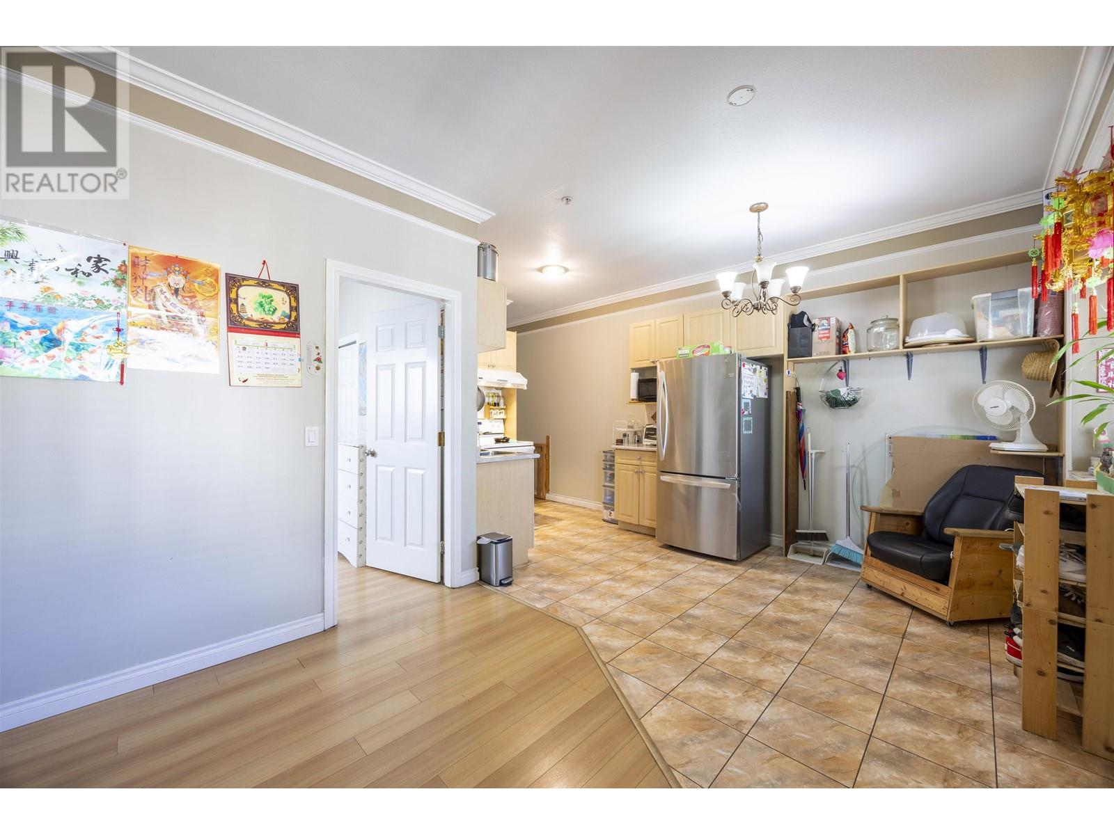 2245 Dundas Street, Vancouver, British Columbia  V5L 1J9 - Photo 13 - R2989043