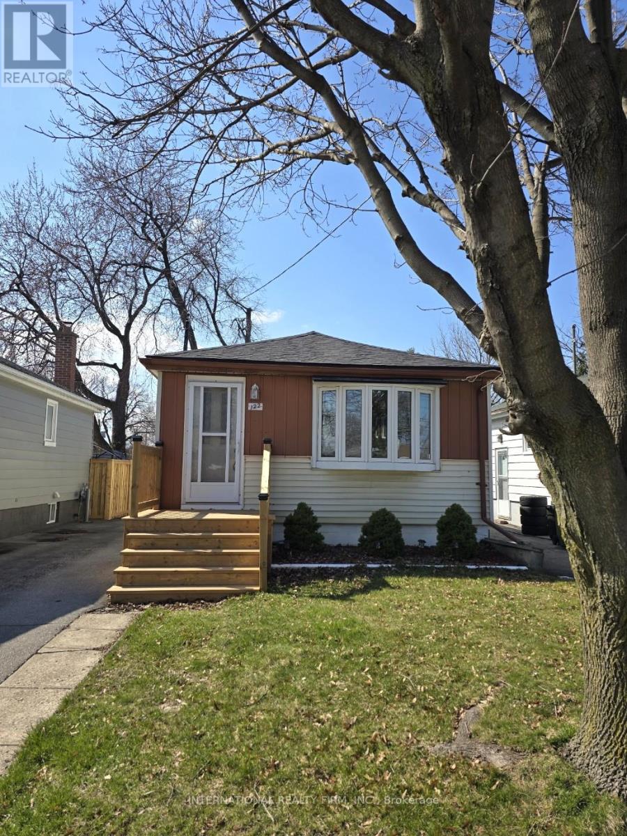 Property at 122 EAST 45TH STREET image 2
