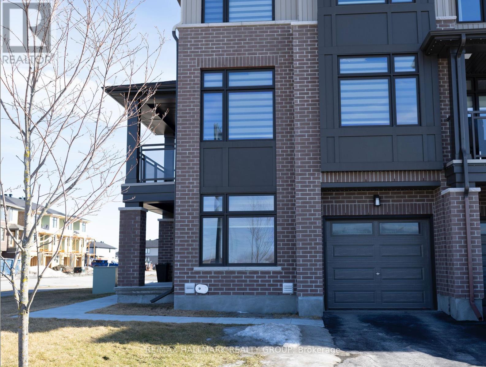 Property at 60 VERGLAS LANE image 2