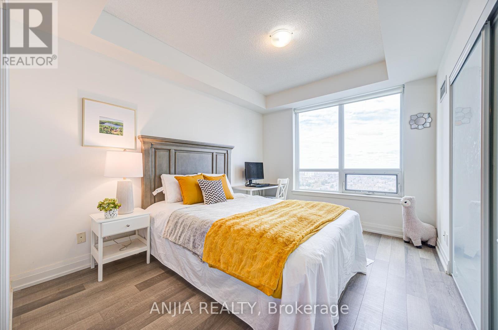2012 - 7165 Yonge Street, Markham, Ontario  L3T 0C9 - Photo 22 - N12079825