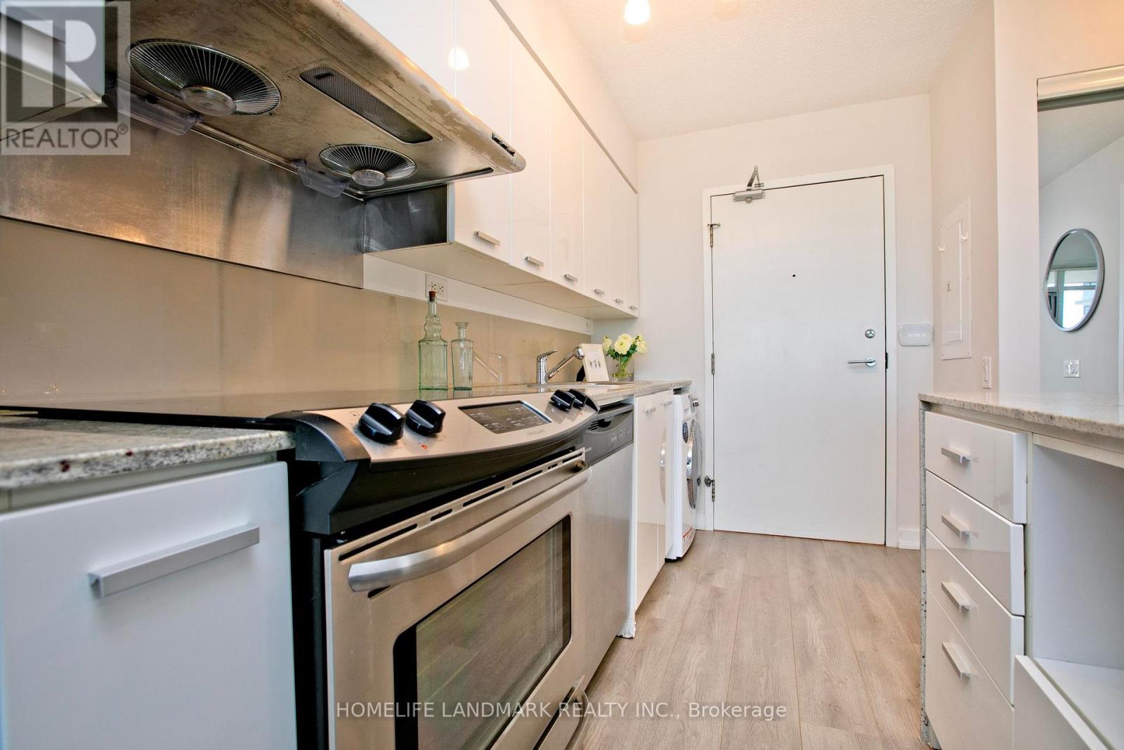 806 - 29 Singer Court, Toronto, Ontario  M2K 0B3 - Photo 10 - C12064156