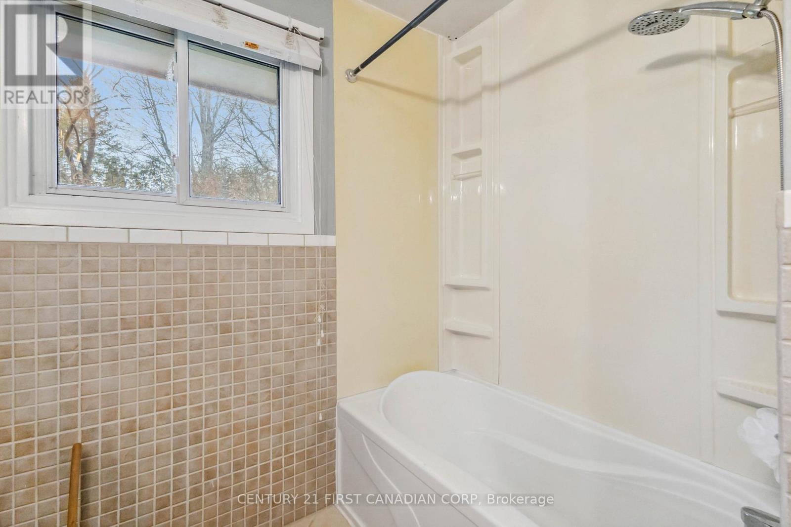 919 Quinton Road, London North, Ontario  N6H 3A8 - Photo 13 - X12079859