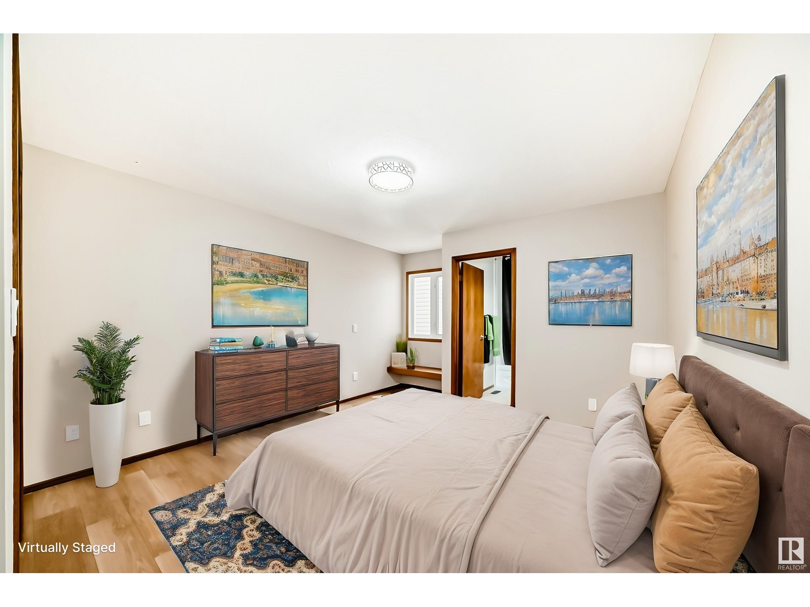 Property at 4847 32 AV NW image 4