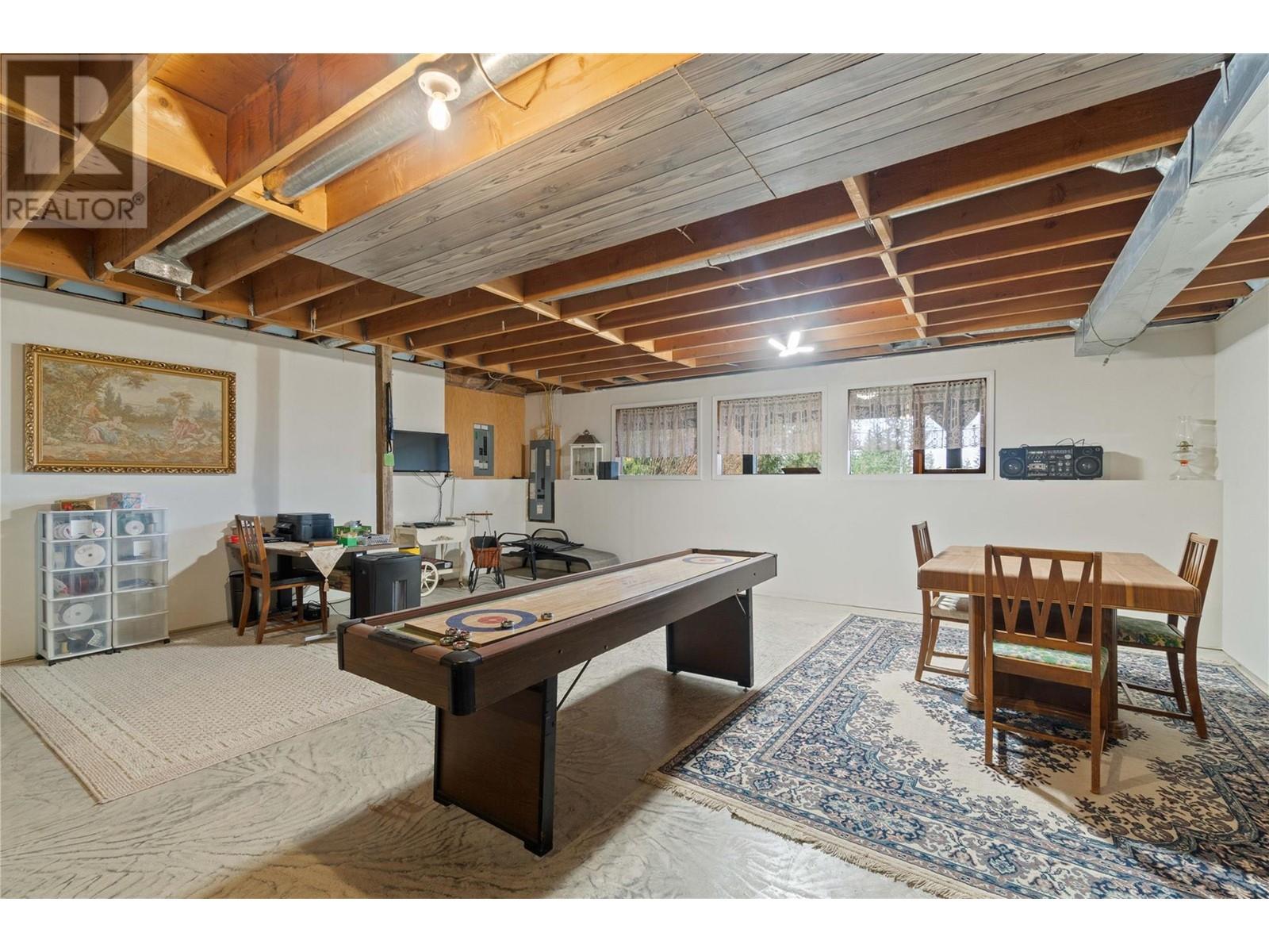 Property at 701 Christison Road SW image 5