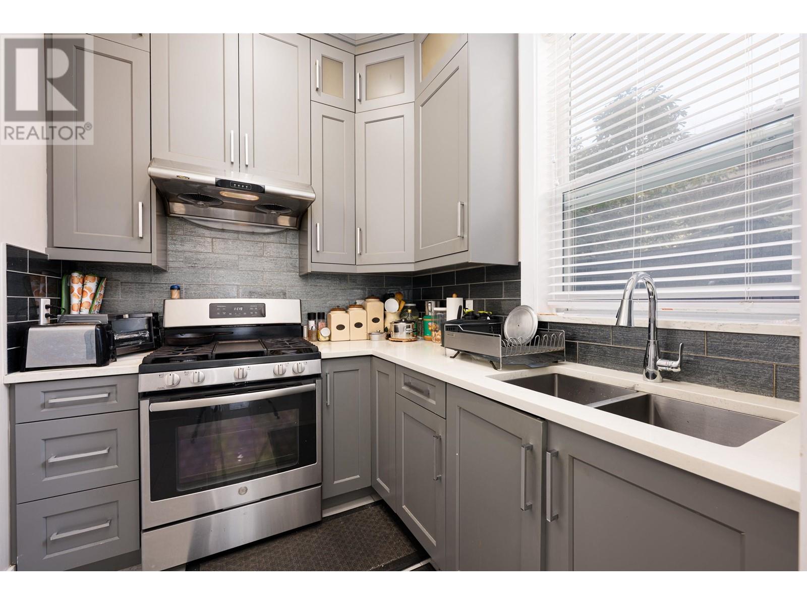 7180 Railway Avenue, Richmond, British Columbia  V7C 3J8 - Photo 6 - R2986878