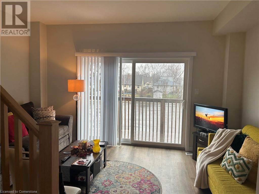 270 Melvin Avenue Unit# 15, Hamilton, Ontario  L8H 2K2 - Photo 9 - 40716146