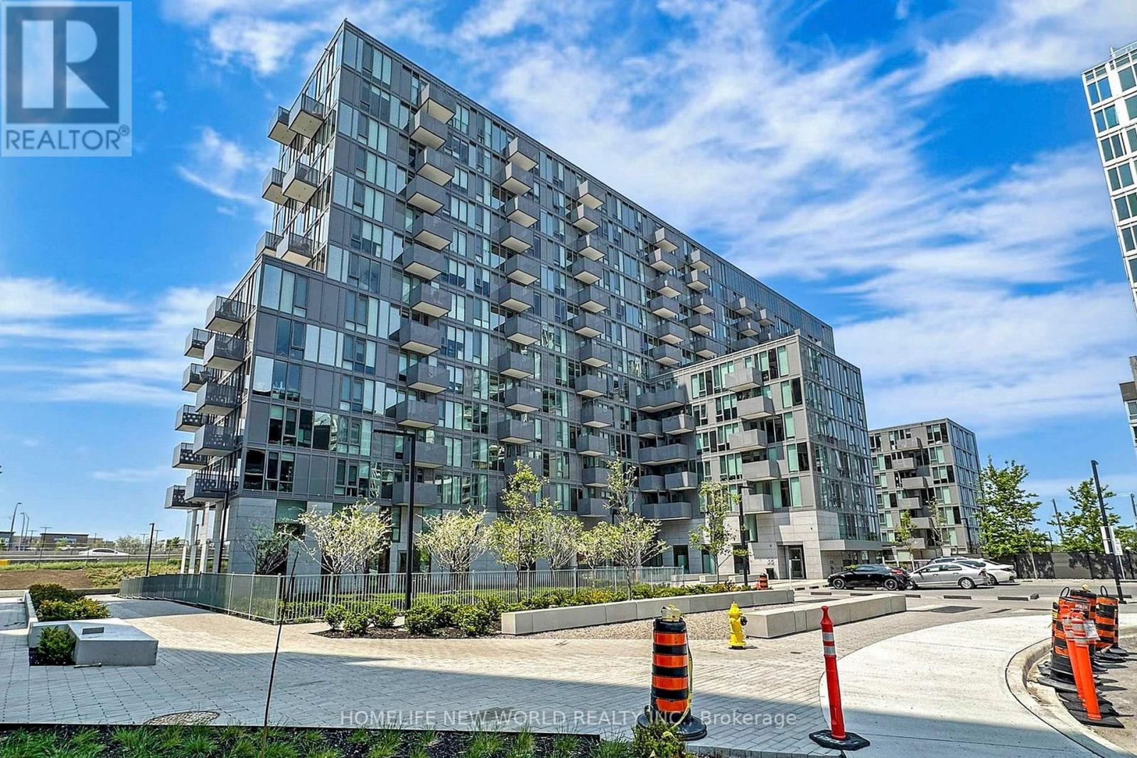 601 - 38 MONTE KWINTER COURT, Toronto, Ontario