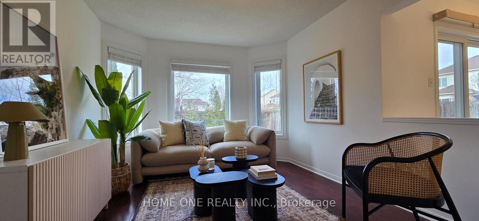 155 Bourbon Place, Whitby, Ontario  L1R 3C6 - Photo 8 - E12079896