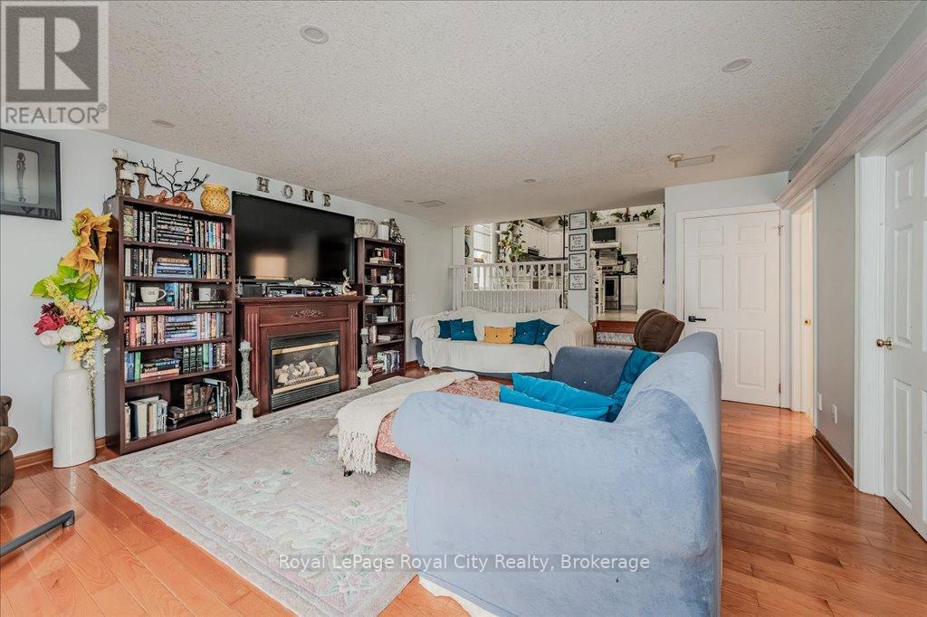 84 Porter Court, Guelph, Ontario  N1L 1L8 - Photo 14 - X12060671