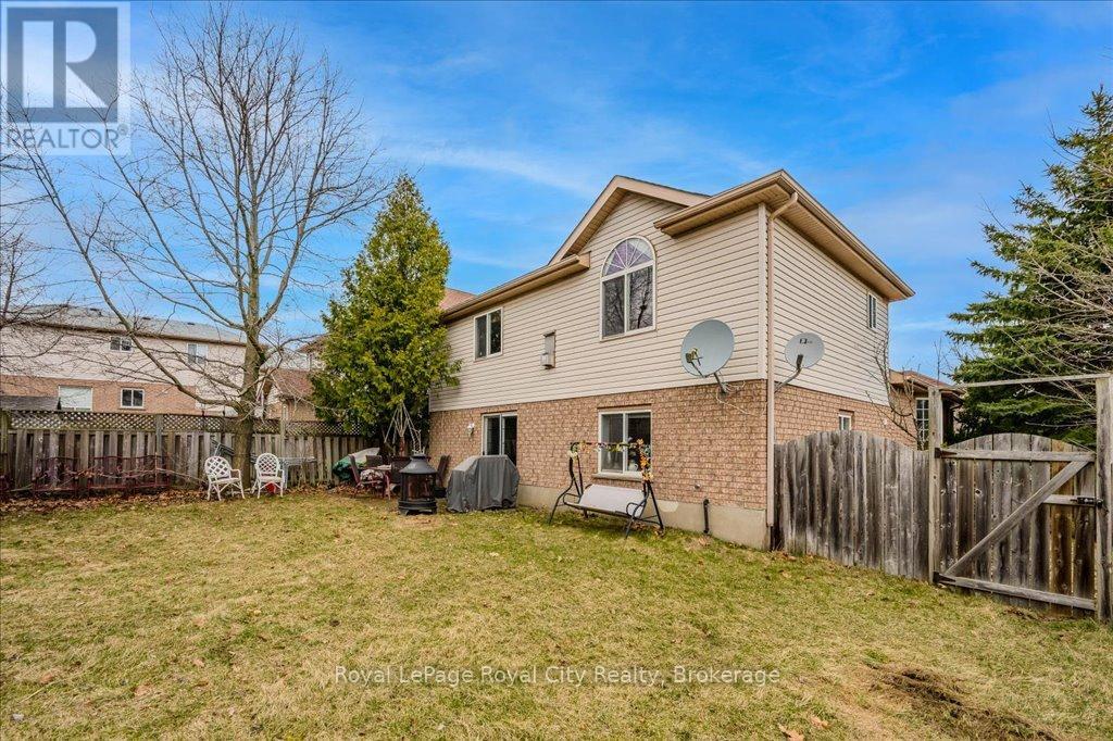 84 Porter Court, Guelph, Ontario  N1L 1L8 - Photo 27 - X12060671