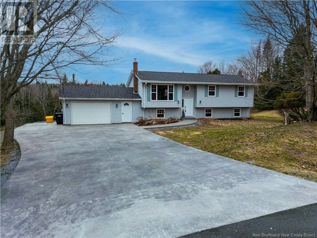 Property at 10 Rynlon Crescent image 1