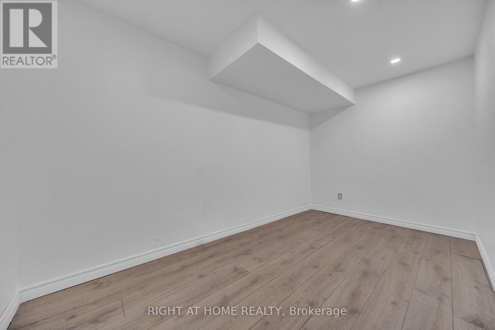 16 Sullivan Drive, Ajax, Ontario  L1T 3L2 - Photo 37 - E12079691
