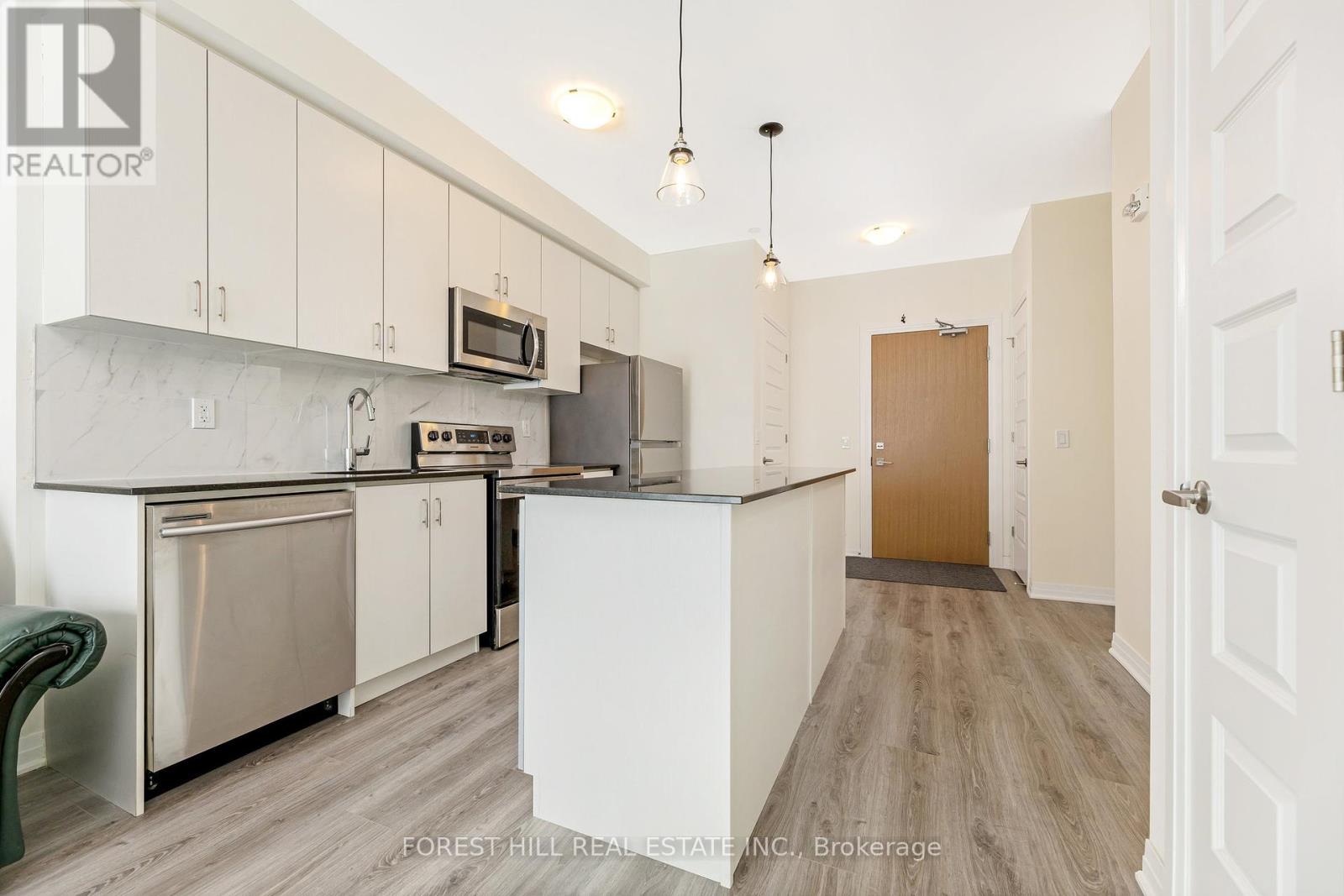 Property at 121 - 128 GROVEWOOD COMMON image 4
