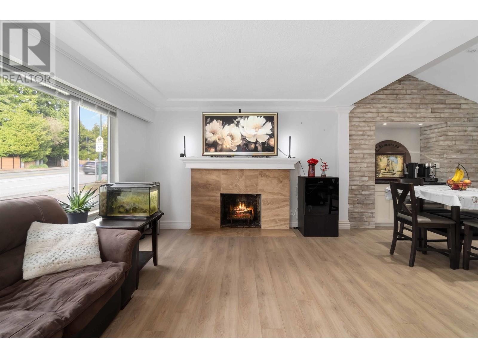 Property at 2110 COMO LAKE AVENUE image 5