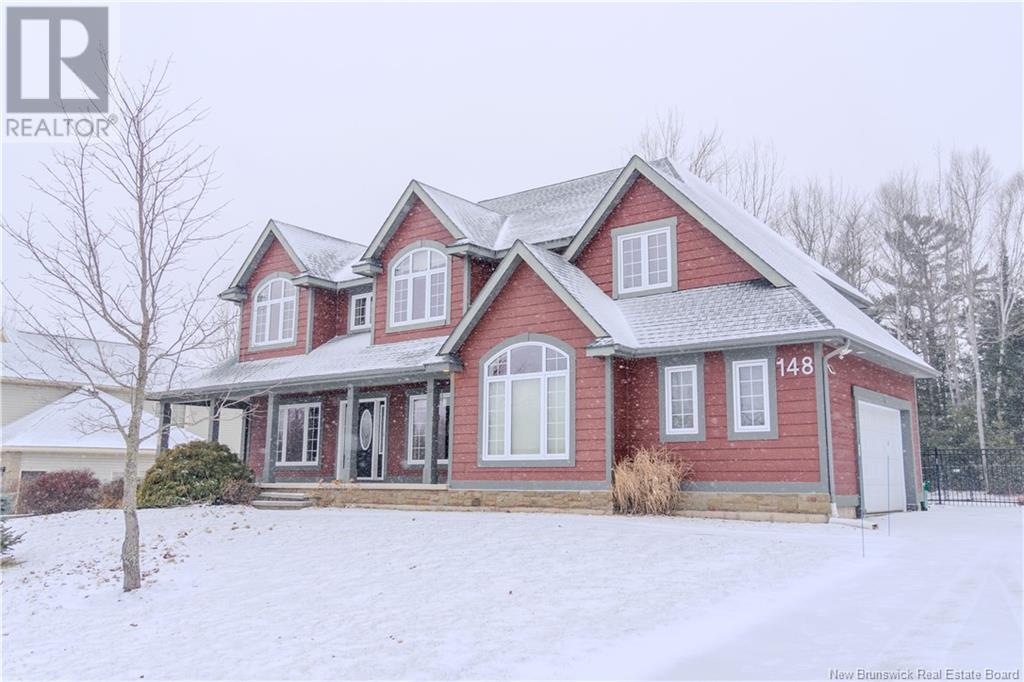 Property at 148 DU GOLF image 4