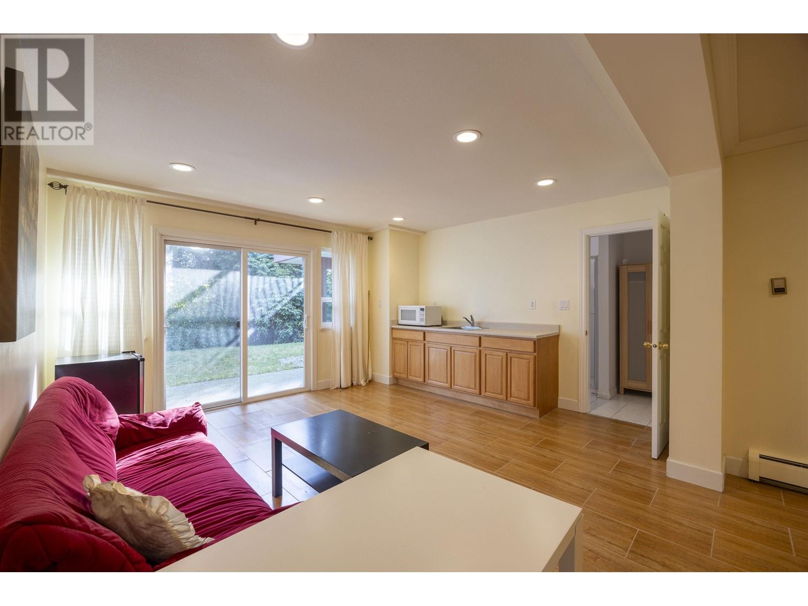 1310 Glen Abbey Drive, Burnaby, British Columbia  V5A 3Y4 - Photo 37 - R2972243
