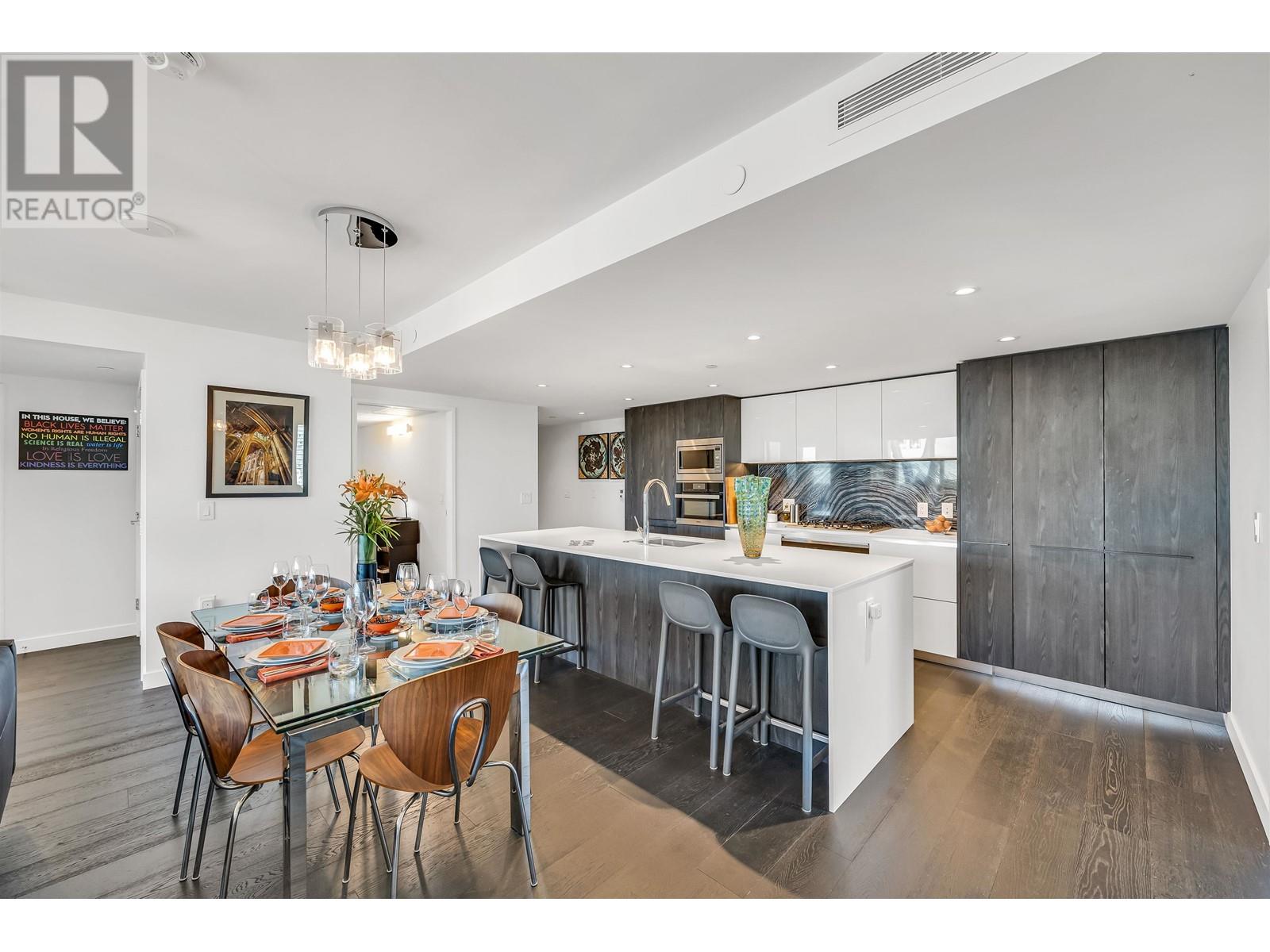 Listing Picture 7 of 31 : 2803 1111 RICHARDS STREET, Vancouver / 溫哥華 - 魯藝地產 Yvonne Lu Group - MLS Medallion Club Member