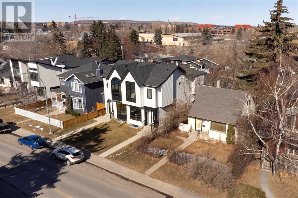 Property at 1206 Regal Crescent NE image 5