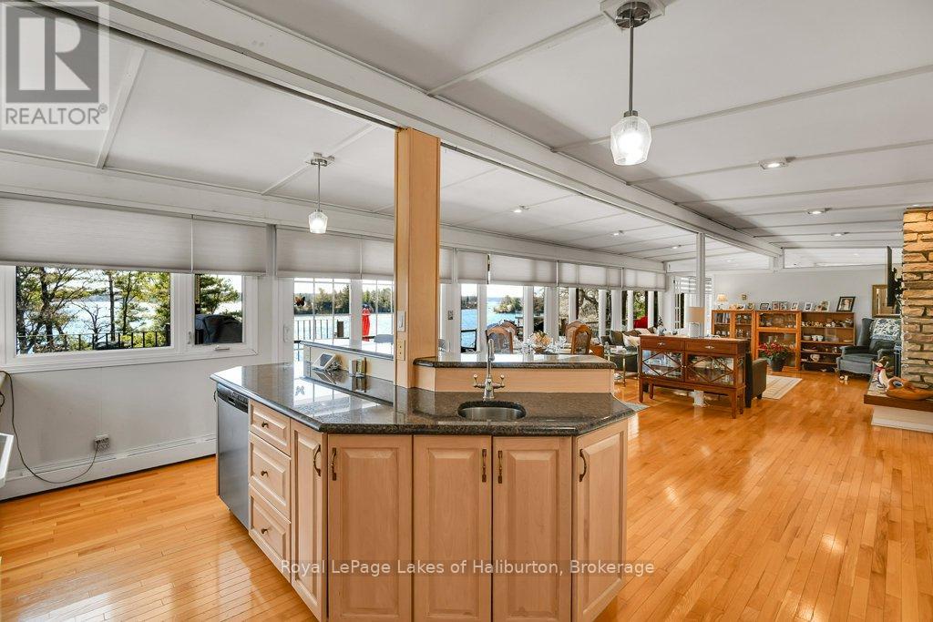 95 Hartley Street, Brockville, Ontario  K6V 3N4 - Photo 19 - X12052245