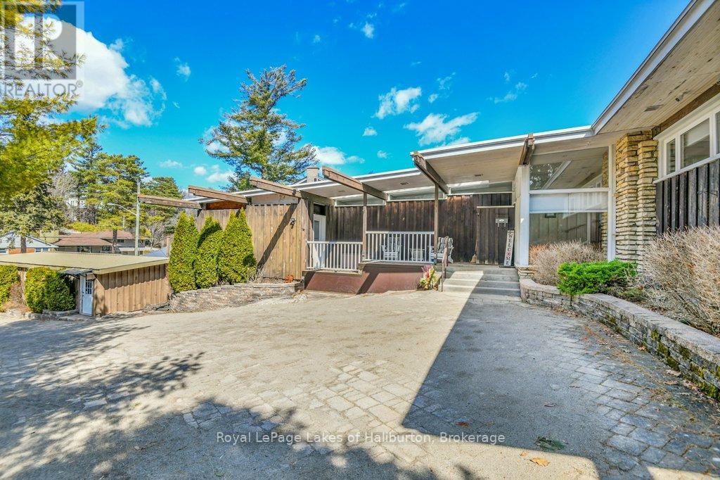 95 Hartley Street, Brockville, Ontario  K6V 3N4 - Photo 6 - X12052245