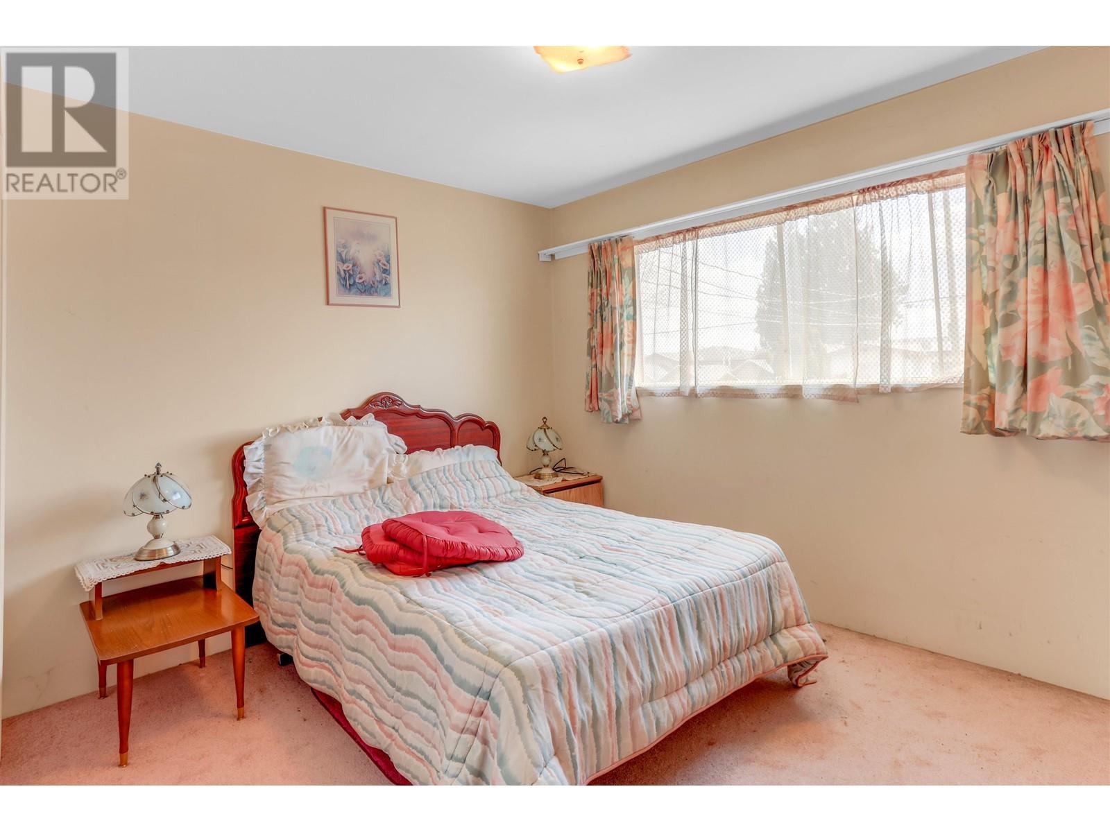 7473 17th Avenue, Burnaby, British Columbia  V3N 1L5 - Photo 15 - R2988395
