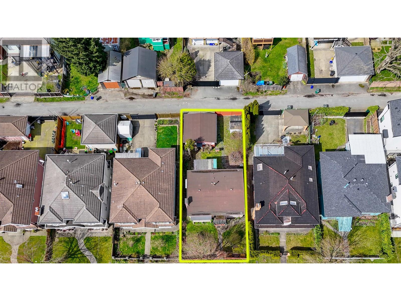 7473 17th Avenue, Burnaby, British Columbia  V3N 1L5 - Photo 26 - R2988395