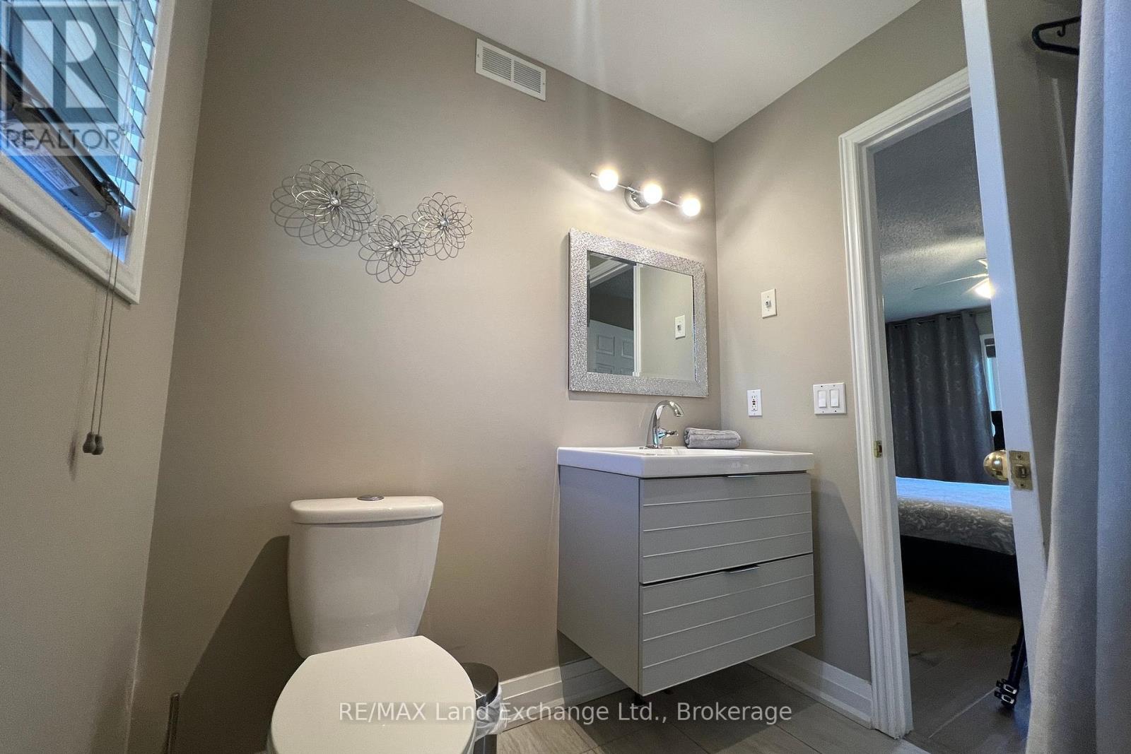 510 Alfred Street, Huron-Kinloss, Ontario  N0G 2R0 - Photo 19 - X12079998