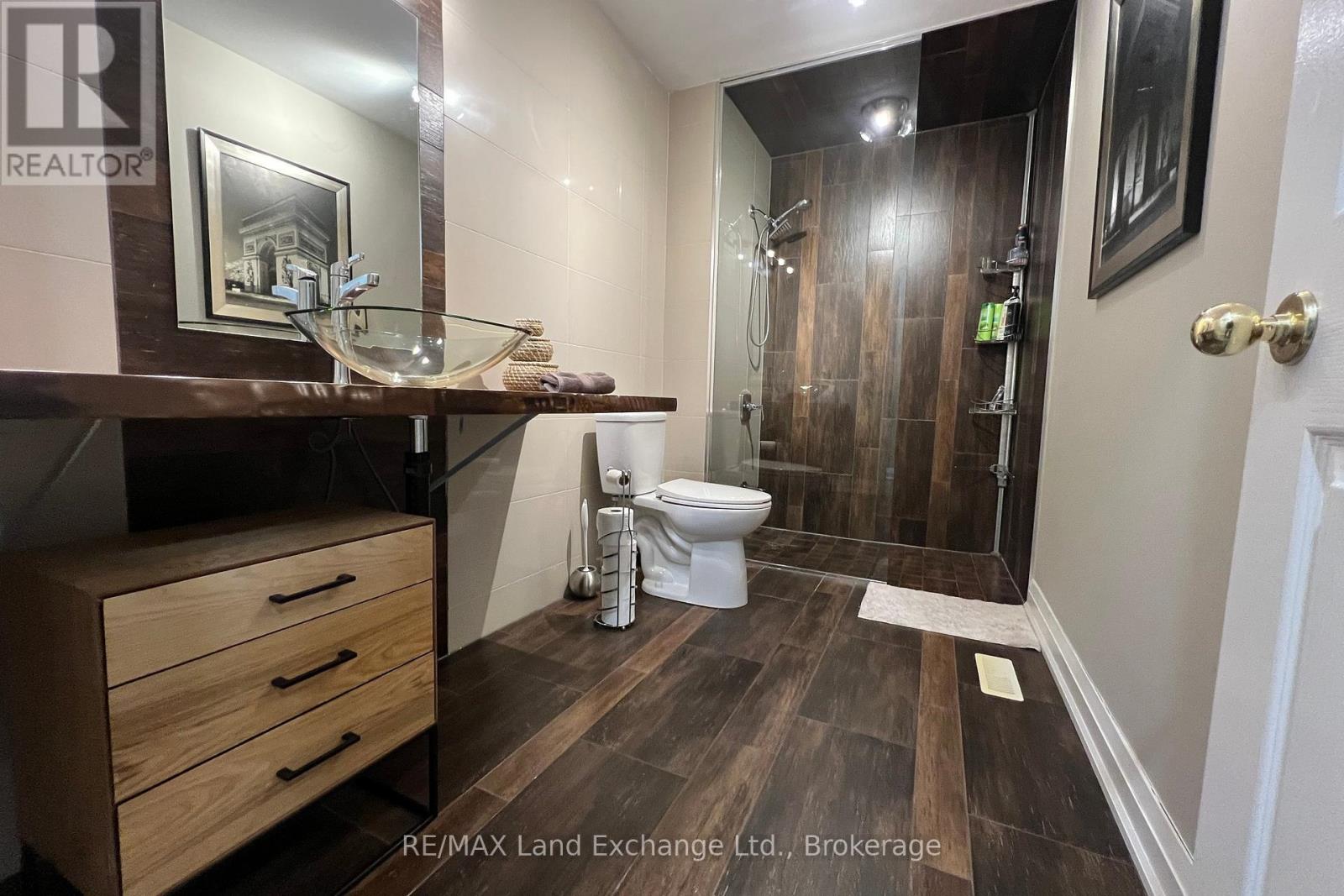 510 Alfred Street, Huron-Kinloss, Ontario  N0G 2R0 - Photo 22 - X12079998