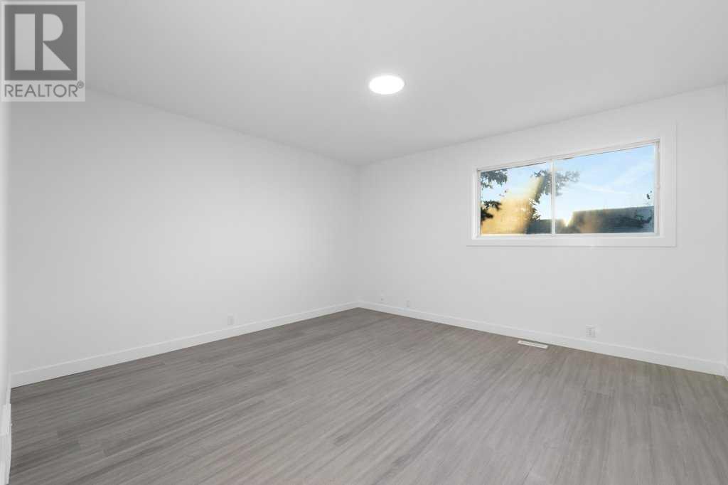 361 Martinwood Place Ne, Calgary, Alberta  T3J 3H7 - Photo 22 - A2210652