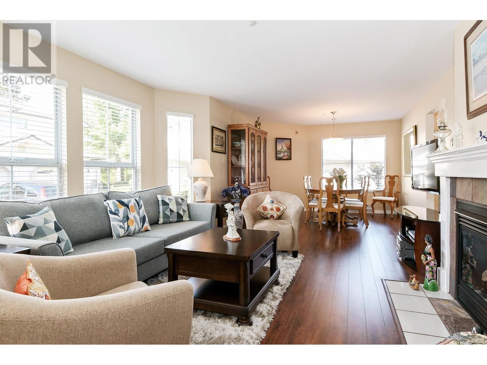 Property at 7 19060 FORD ROAD image 3