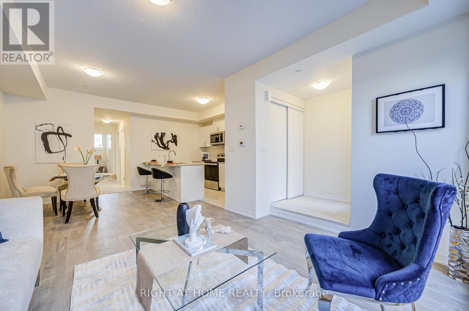 Property at 21 - 155 TAPSCOTT ROAD image 1