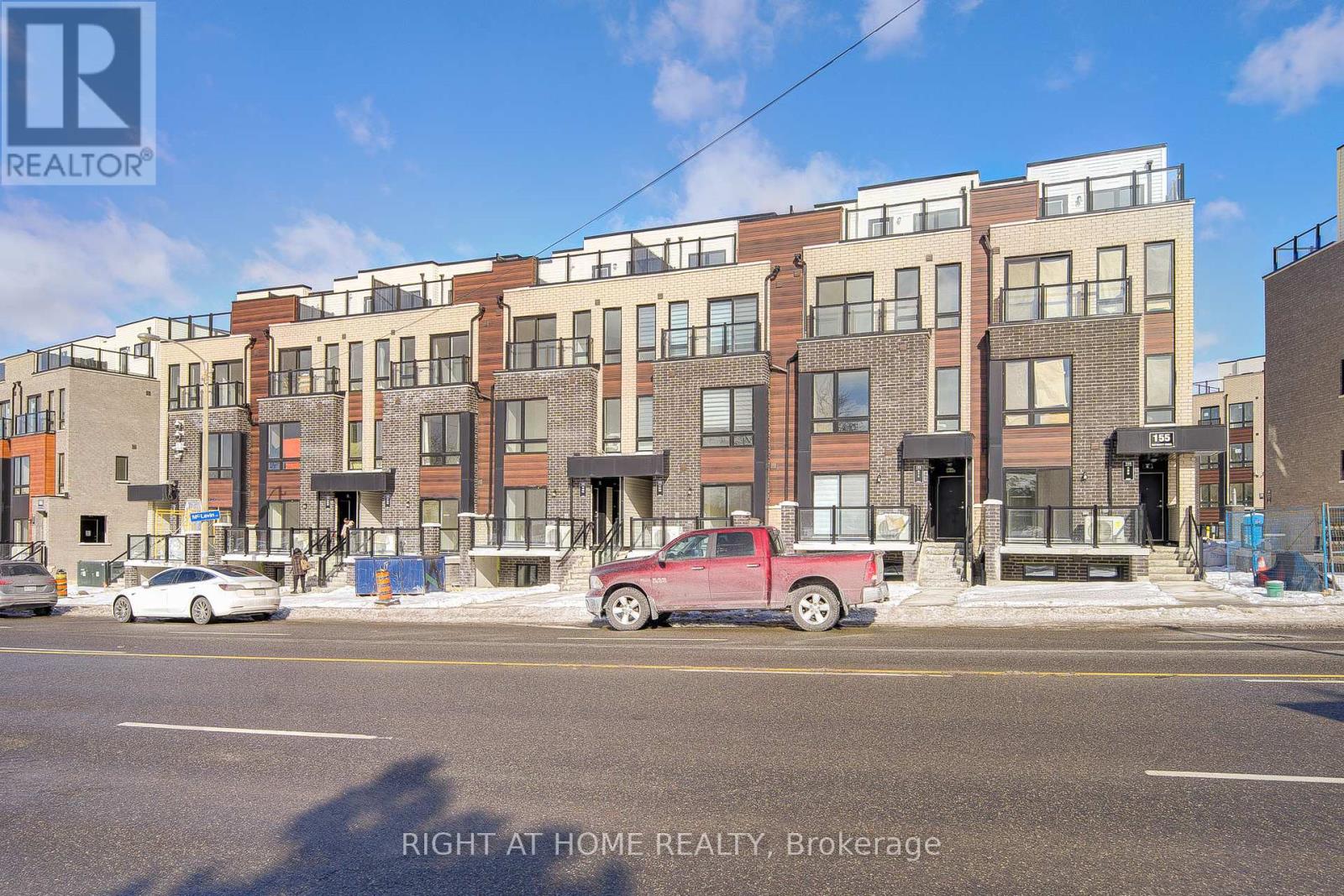 Property at 21 - 155 TAPSCOTT ROAD image 4