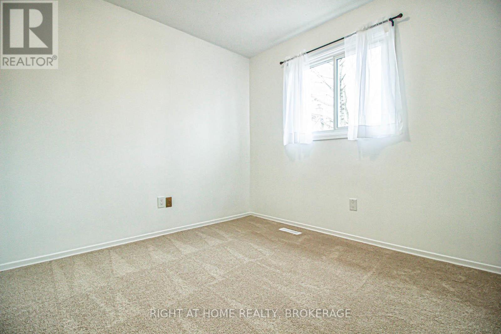 30 Vodden Street W, Brampton (Brampton West), Ontario  L6X 2W7 - Photo 22 - W12079293
