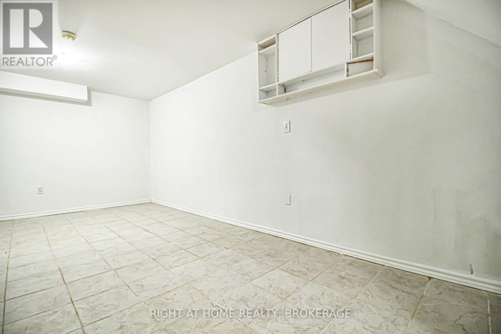 30 Vodden Street W, Brampton (Brampton West), Ontario  L6X 2W7 - Photo 25 - W12079293