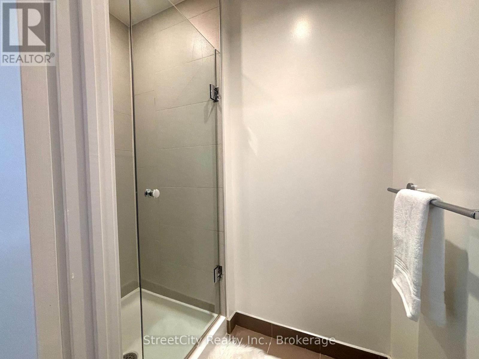 611 - 20 Richardson Street, Toronto, Ontario  M5A 0S6 - Photo 8 - C12080057