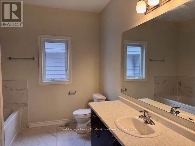 315 Beechwood Forest Lane, Gravenhurst, Ontario  P1P 0H8 - Photo 20 - X12079961