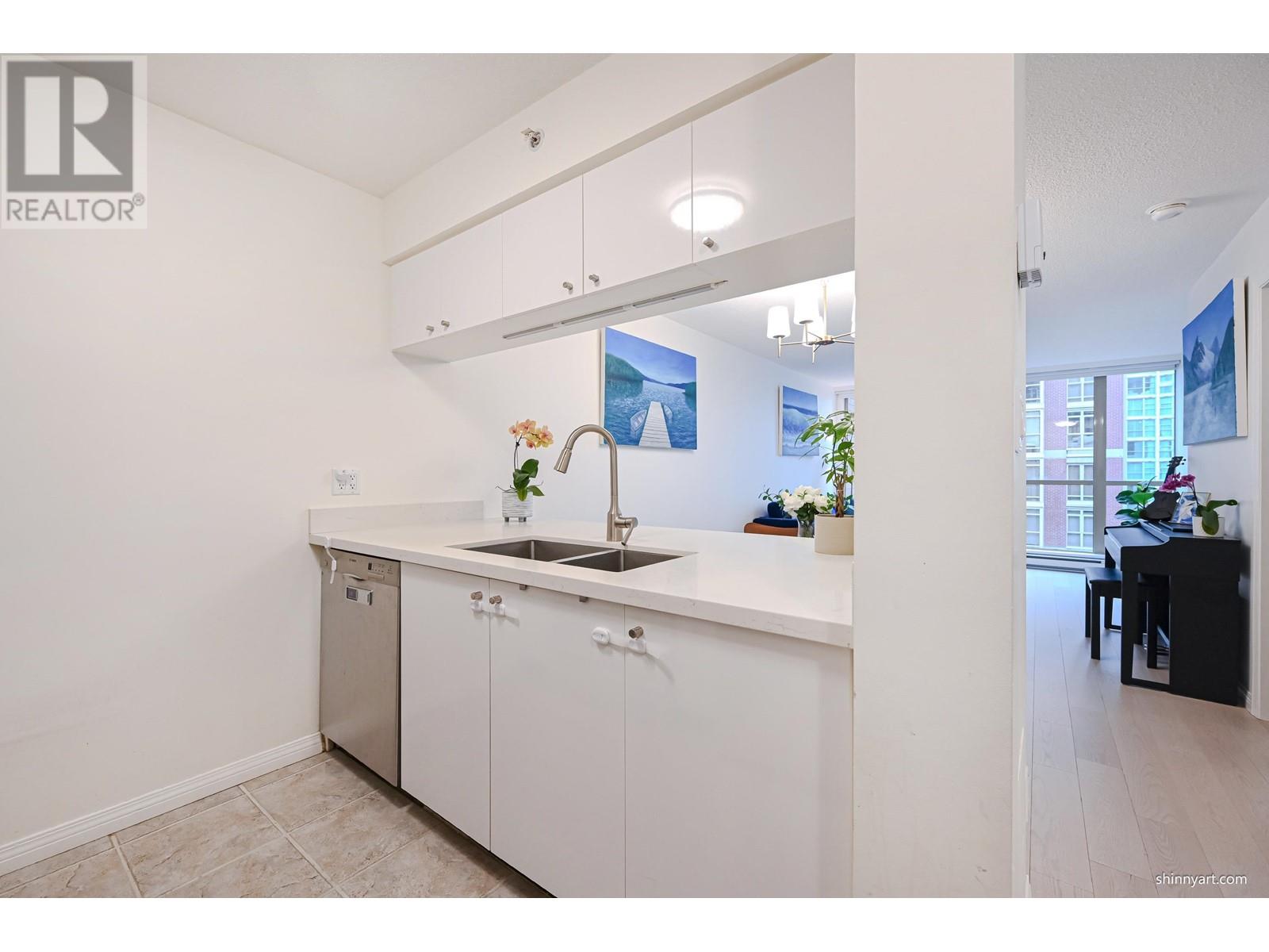 607 822 Homer Street, Vancouver, British Columbia  V6B 6M3 - Photo 4 - R2988675
